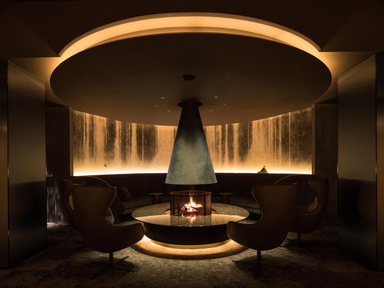 Barhotel 箱根香山 ホテル