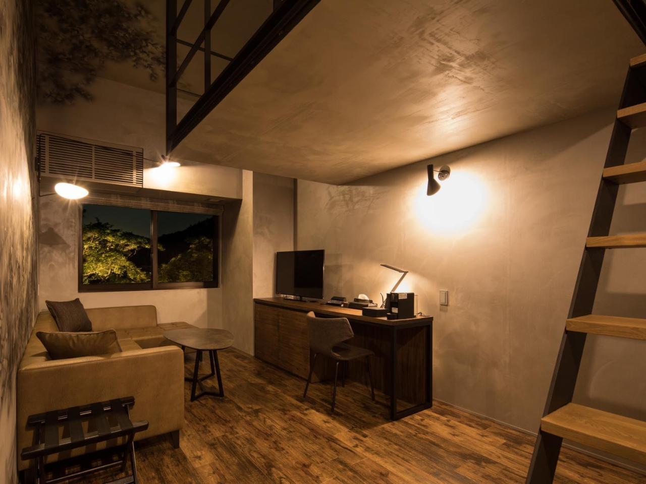 Barhotel 箱根香山